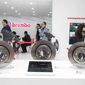 Die Brembo Aftermarket-Bremsbeläge waren die stars auf der Automechanika Shanghai 2018