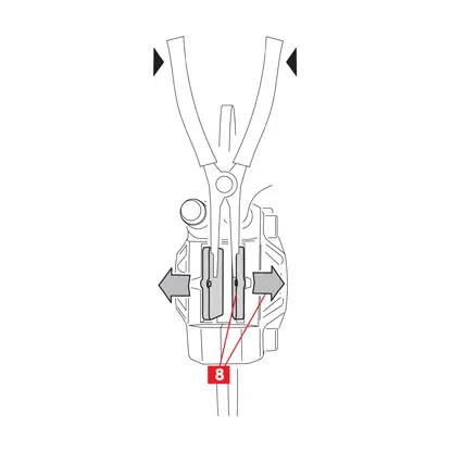 افصل بطانة الفرامل (النقطة 8) برفق، باستخدام مباعد أو أداة أخرى مناسبة