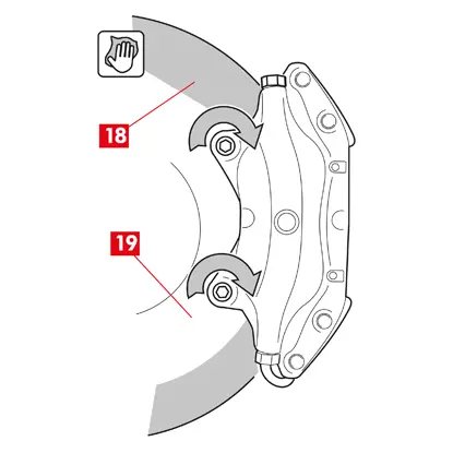 Cleaning the braking surface, disc and contact faces of the caliper on the hub bracket