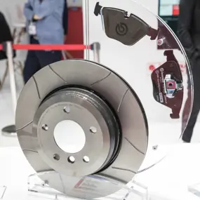 Die Brembo Aftermarket-Bremsbeläge waren die stars auf der Automechanika Shanghai 2018