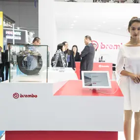 Die Brembo Aftermarket-Bremsbeläge waren die stars auf der Automechanika Shanghai 2018