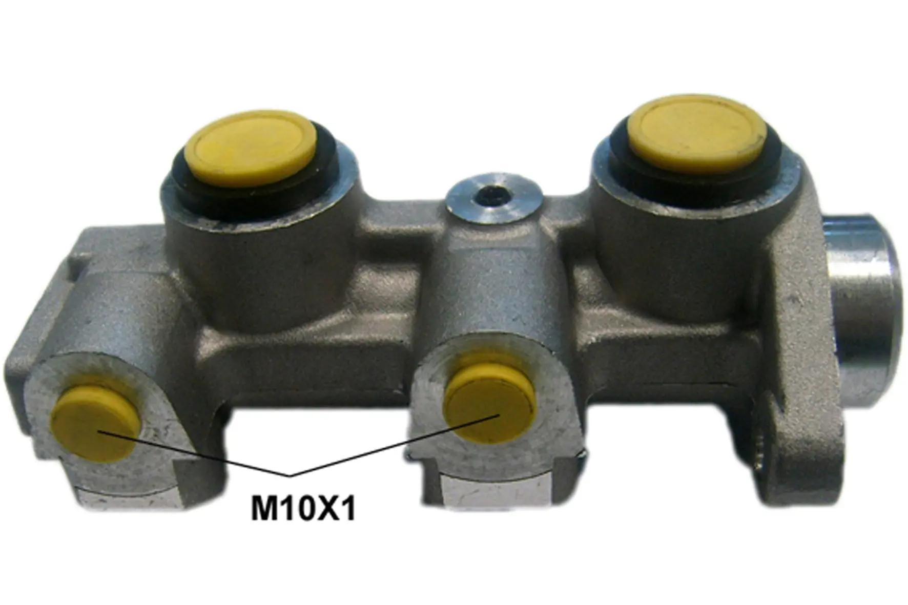 M 15 004