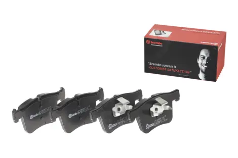 P 06 061 BREMBO 24703 Bremsbeläge für Verschleißwarnanzeiger