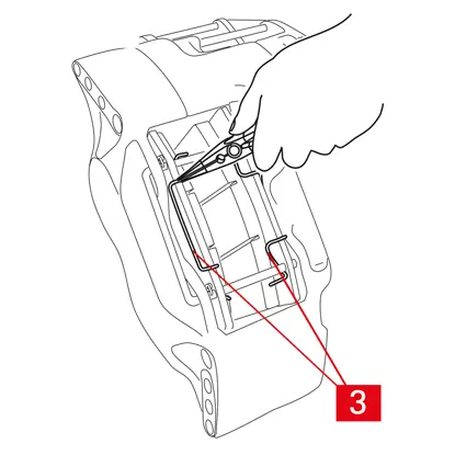 Dans le cas de l’étrier à double disque, déposer les ressorts (point 3) en utilisant une pince.
