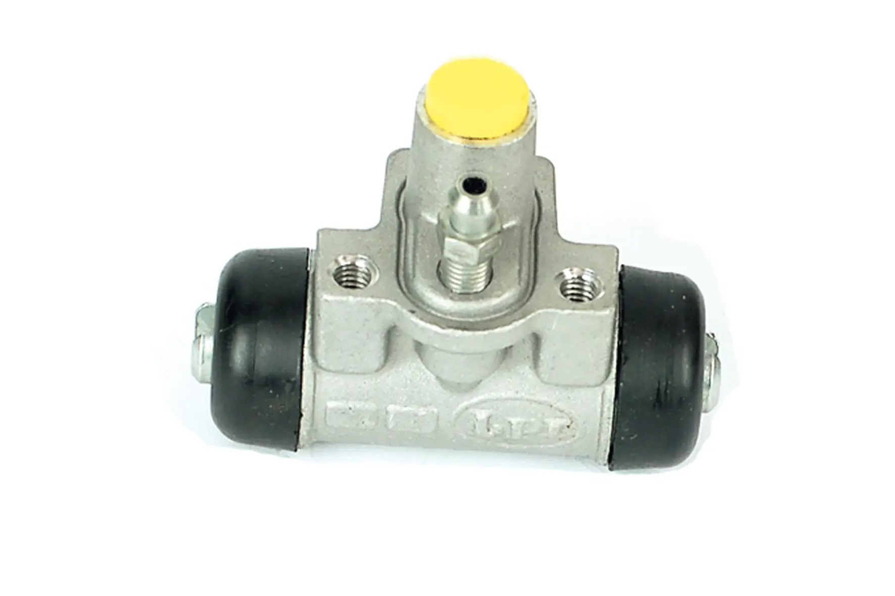 A 12 570