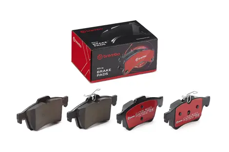 BREMBO P 06 092 Kit pastiglie freno, Freno a disco per BMW,BMW