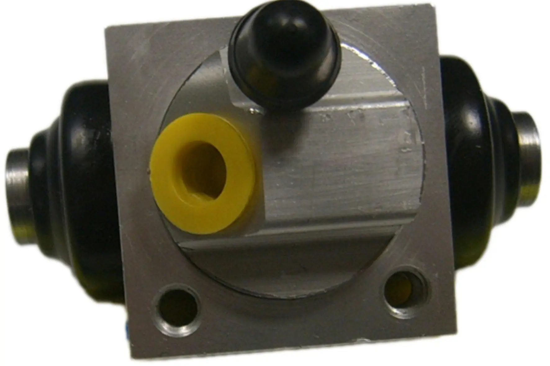 A 12 895