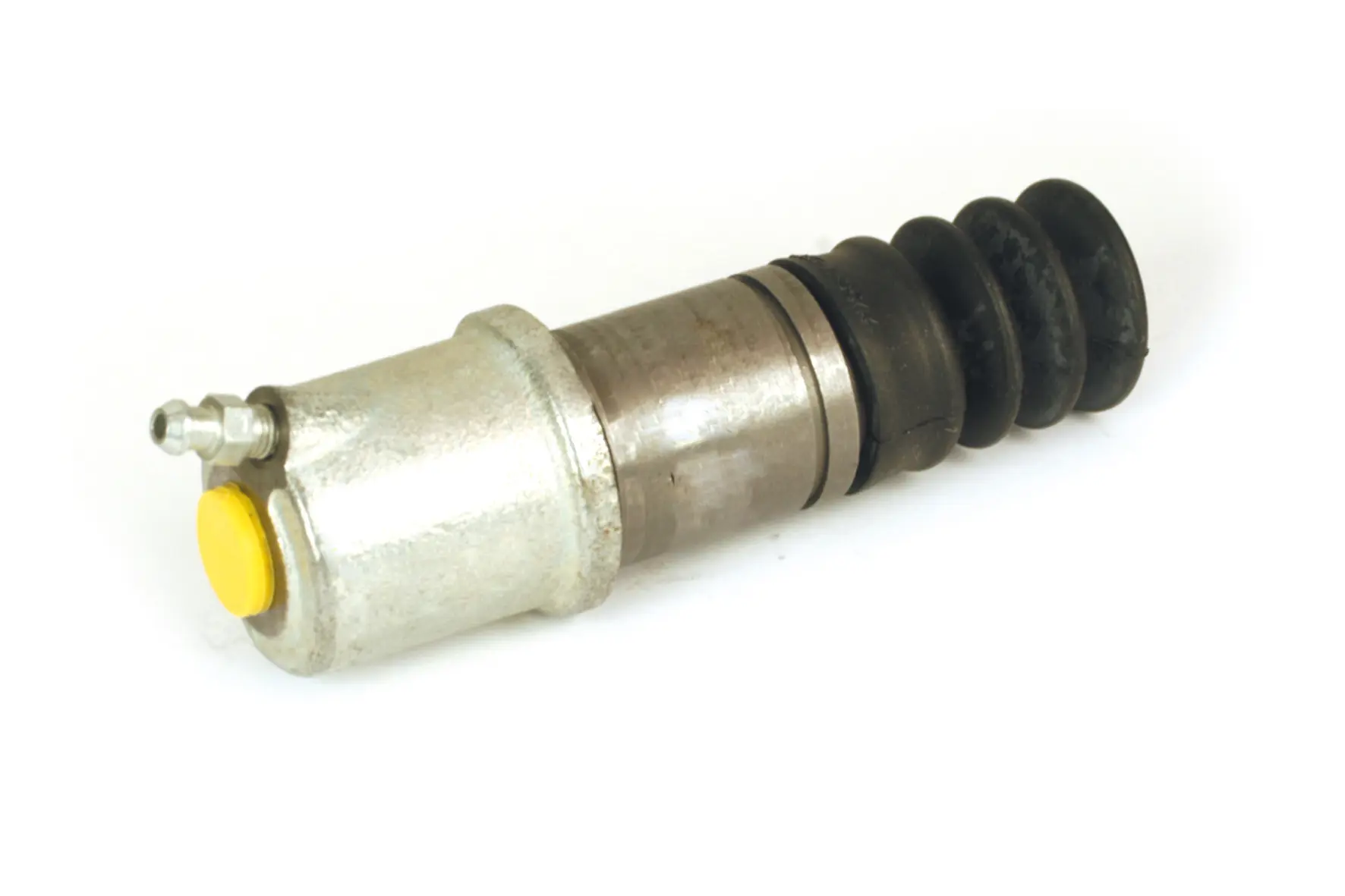 E 86 002